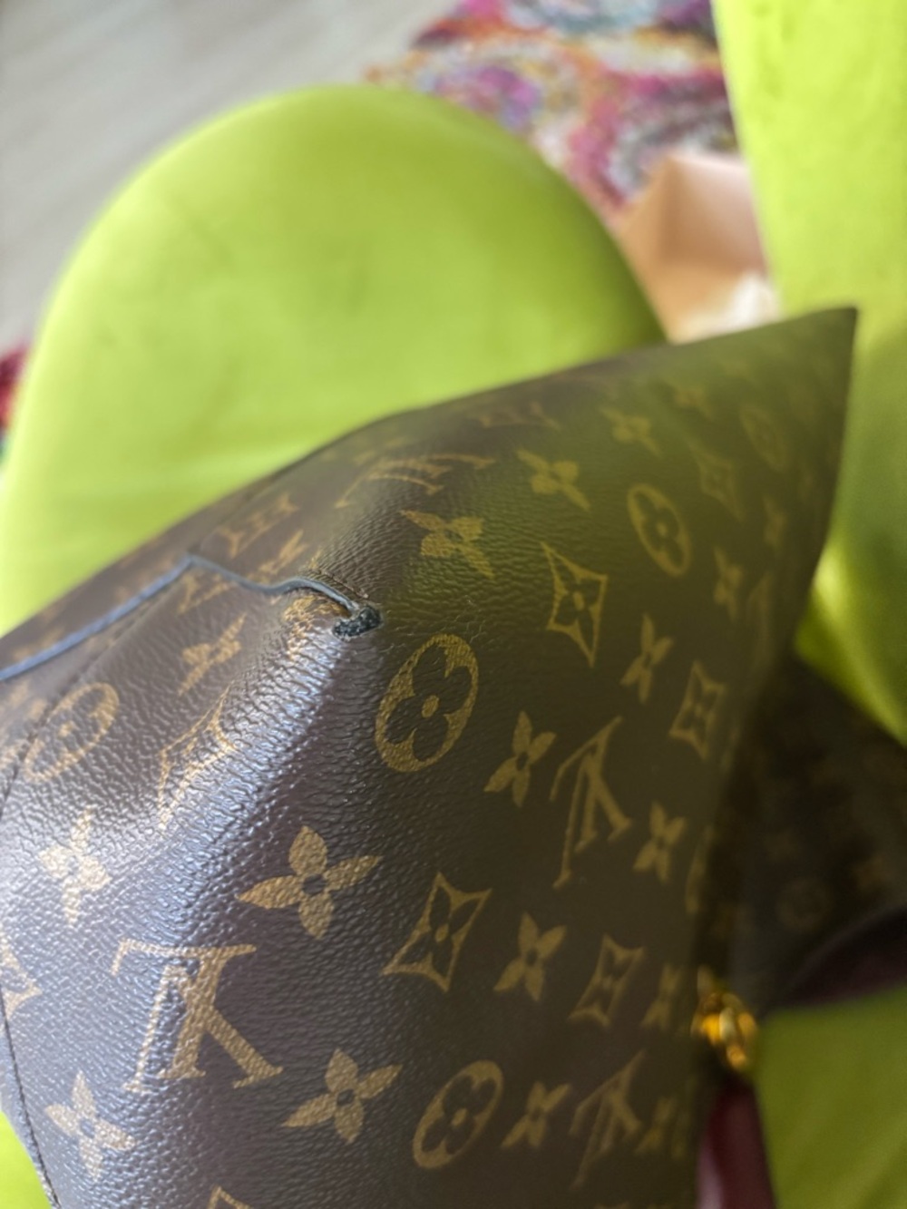 Louis Vuitton Monogram Flower Hobo with Burgundy Trim ~ Authentic - Picture 9 of 16